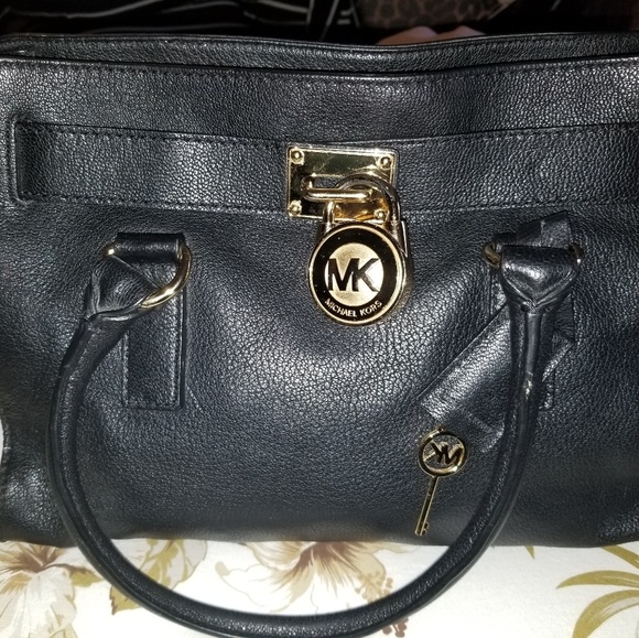 Michael Kors authentic - Picture 1 of 5